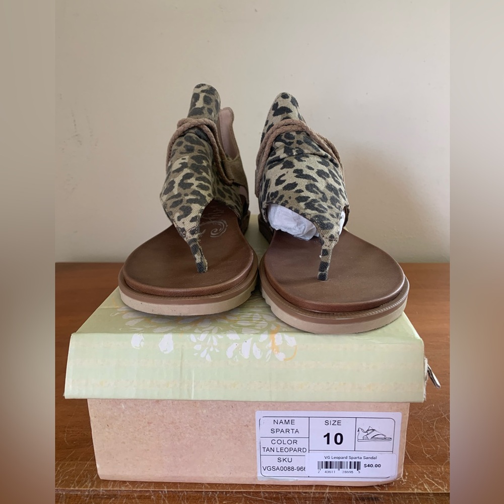 Very G  Tan Leopard Sparta Sandal  Size 10